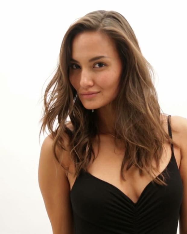 SI Swimsuit 2017 Casting Call: Anne Marie Kortright IMAGE
